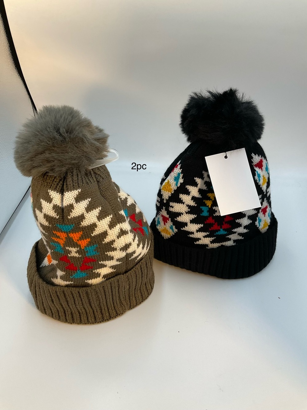 Pom-Pom Knit Beanie Hat - Multicolor Pattern